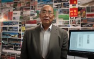 老梁，车辆信息咨询服务部的专业铁人
