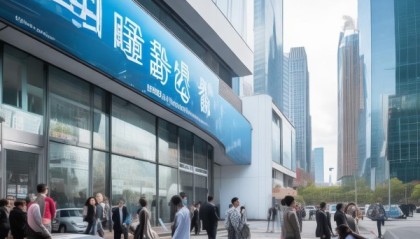 深圳市融财信息咨询服务，机遇与挑战