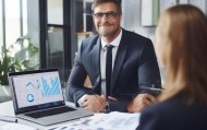 专业商务信息咨询服务，助力商业成功