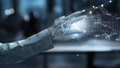 东宝信息咨询服务，助力企业数字化转型的 silver hand