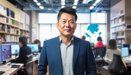 褚春荣，浙江信息咨询服务行业的开拓者与领航者