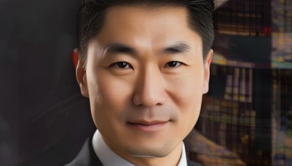 黄浩，信息咨询服务领域的杰出代表