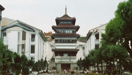 娄底市鑫燕信息技术咨询有限公司，立足娄底，成就未来