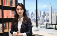 张秀巧，助力商务信息咨询服务，开启商业成功之路